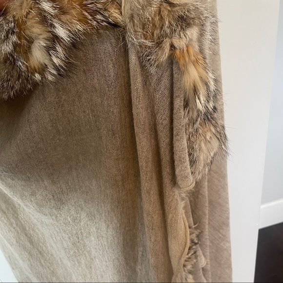 Luxe Fur Cashmere Silk Wrap - Picture 3 of 6